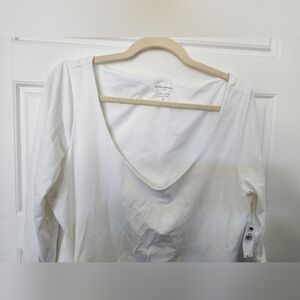 Banana Republic Classic White Long Sleeve Top
